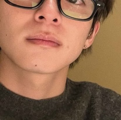 기니.. tweet media