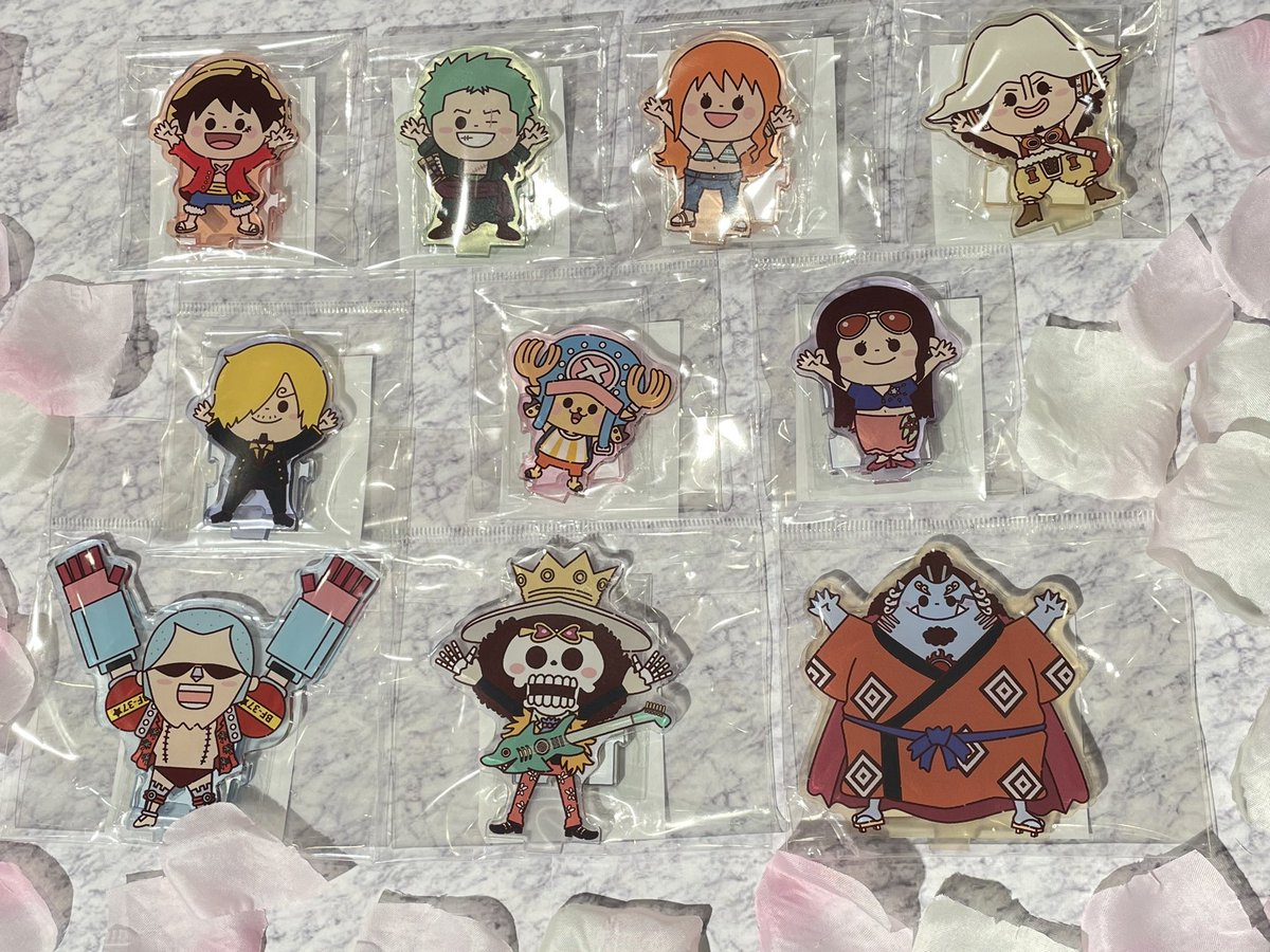 おすすめ】麦わらストア東京駅店先行販売商品 バンザイ アクリル