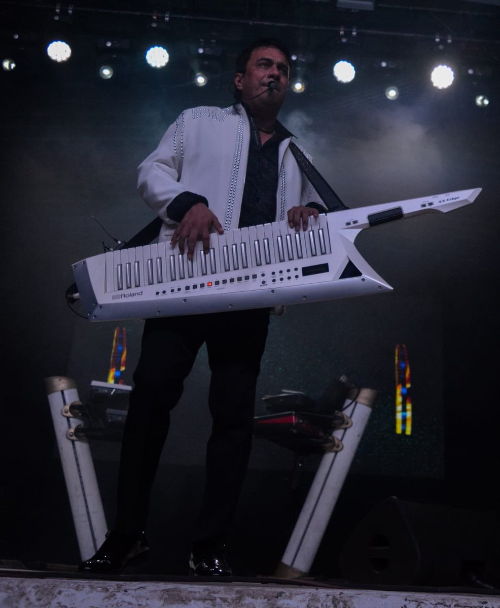 INFORMATYUC's tweet image. Nelson Kancela pone a bailar a los yucas en Xmatkuil.