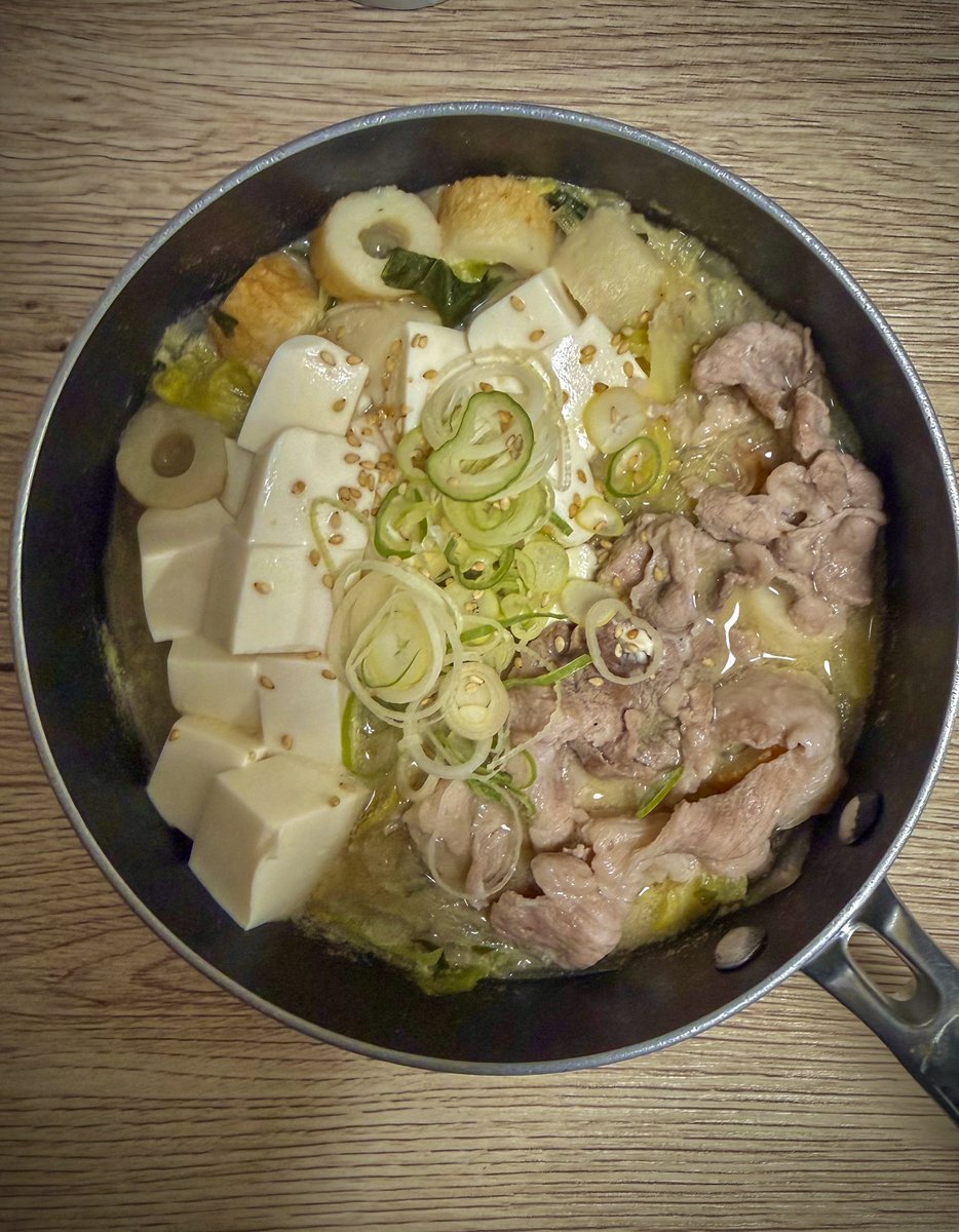 __drowning___'s tweet photo. お家でご飯② https://t.co/KjDYB1Rx6x