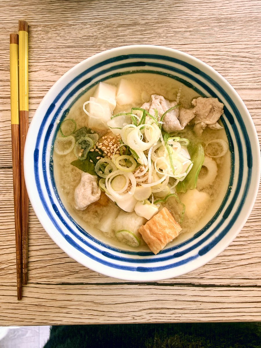 __drowning___'s tweet photo. お家でご飯② https://t.co/KjDYB1Rx6x