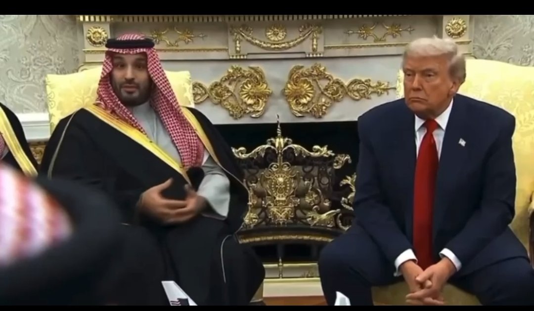 zyod55's tweet photo. الاسد ملك الغابة الا اسد السعودية عرينه الثرى الذي  تدوسه قدماه دمت ودامت السعودية https://t.co/Bgvo1Xeuwe