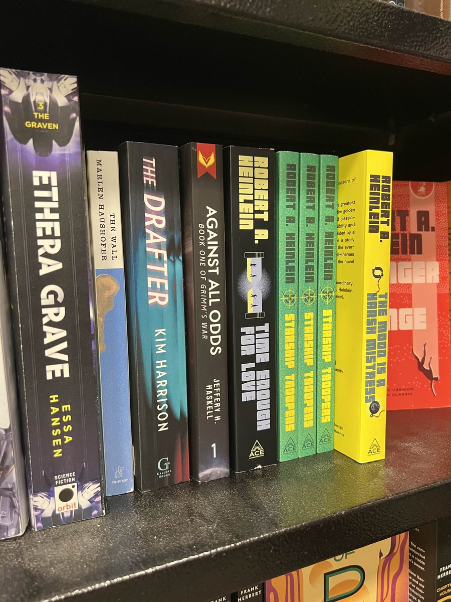 jeffery_haskell's tweet image. Right next to the greatest writers in all of sci-fi. 

It&apos;s a frigging honor and privilege.