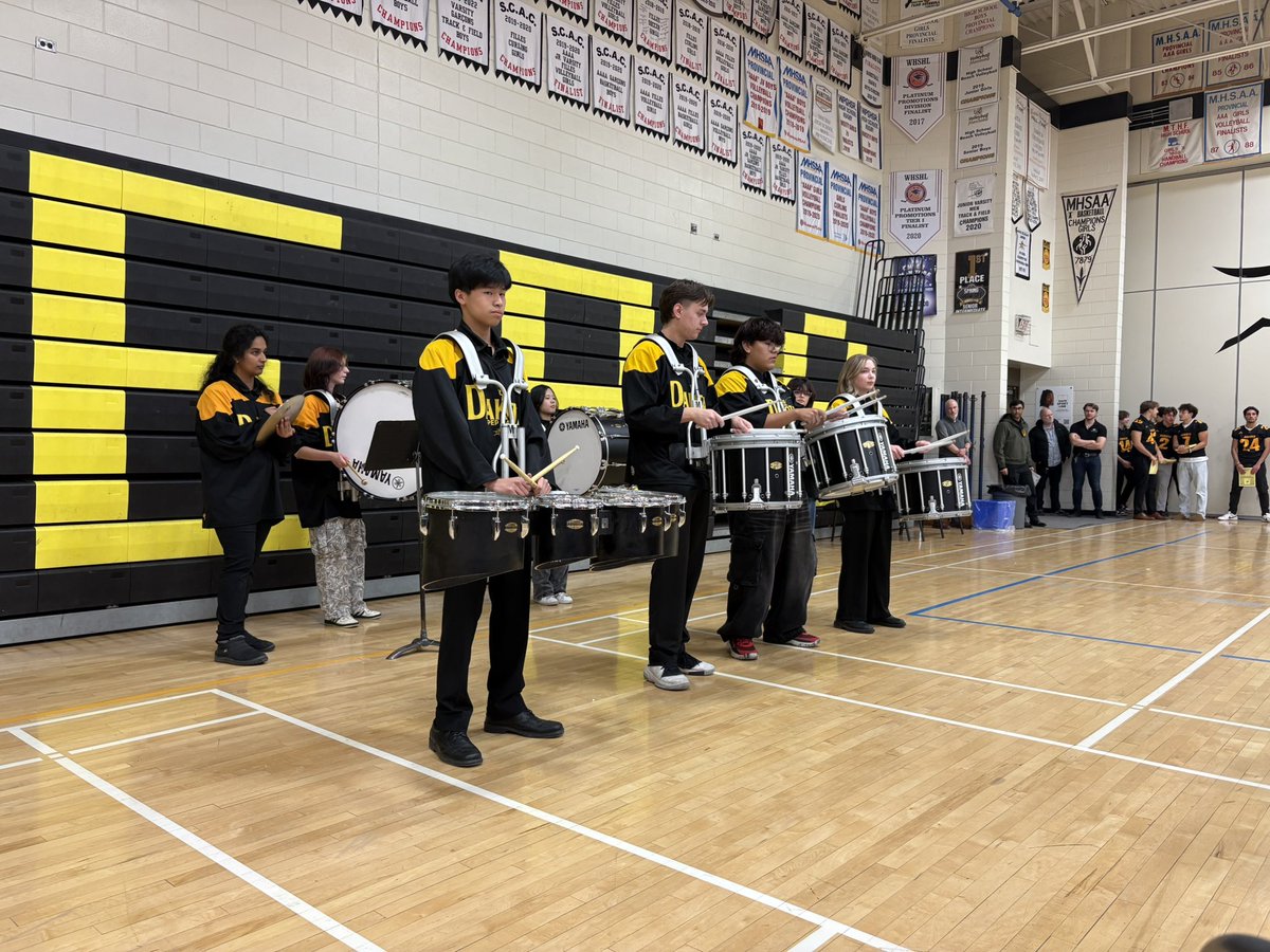 sigurdson_chris's tweet image. Dakota Seniors Evening. That’s us doing the YMCA!