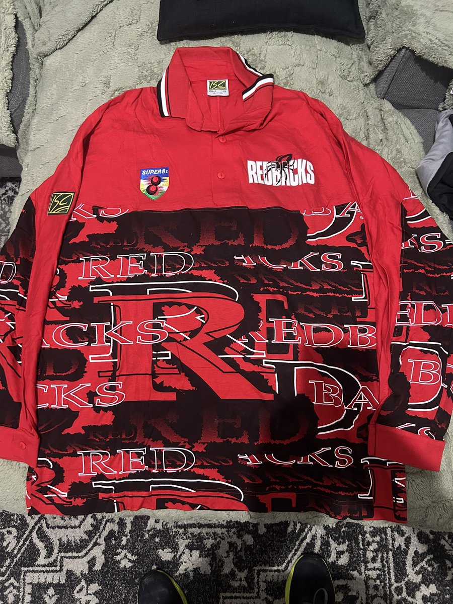 RedbackJim's tweet photo. #RedbacksOnTheAttack McIntyre Supers8 #RetroGold https://t.co/740y1oEYOc