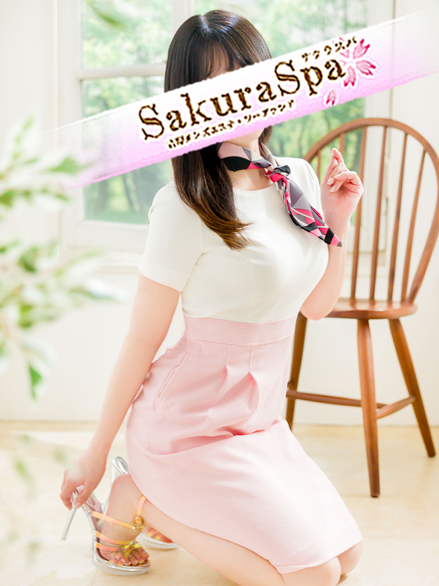 SakuraSpa7's tweet photo. ★セラピストさん紹介★

【りん】さんの写真がアップされました！

艶やかな黒髪ロングと、透明感あふれるナチュラルな美貌で
比較的にレアな出勤ですが、リピーターさん続出中です！

次回出勤　11/22　10:00～

本日から先行予約開始です！ https://t.co/9mt5iQlT2N