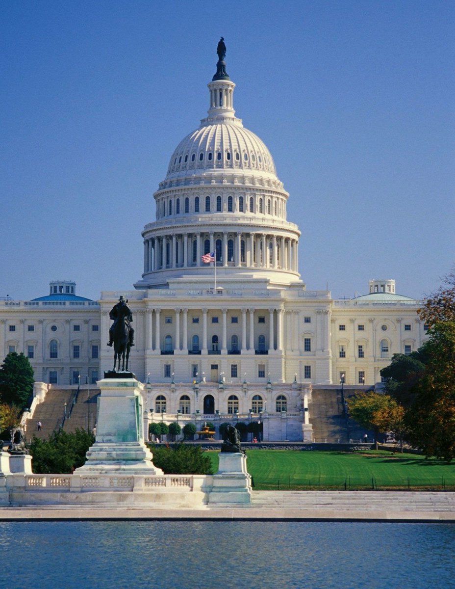 CryptoNewsHntrs's tweet photo. 🚨 BREAKING 🚨

🇺🇸 US ADMINISTRATION IS EXPLORING WAYS TO ISSUE $2,000 TARIFF STIMULUS CHECKS WITHOUT CONGRESSIONAL APPROVAL. 💵💥

#StimulusChecks #TariffStimulus #USPolitics #EconomicRelief #Congress #Stimulus2023 https://t.co/AcTVUfV3rI
