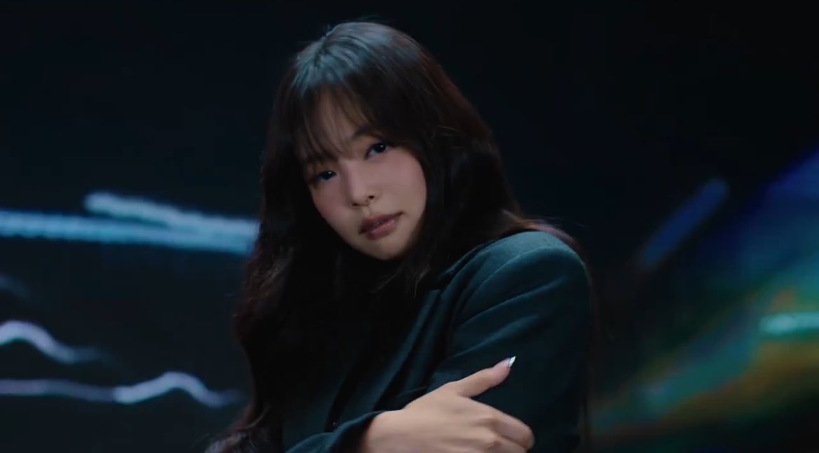 jenrubycloud's tweet image. 김제니 얼굴짱