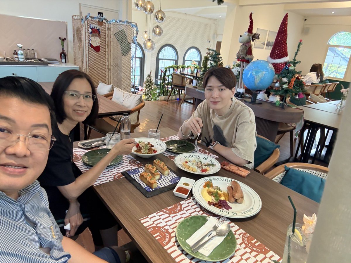 Chaiyutjack tweet media