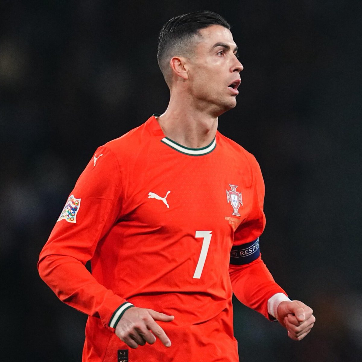 mOkapendi tweet media