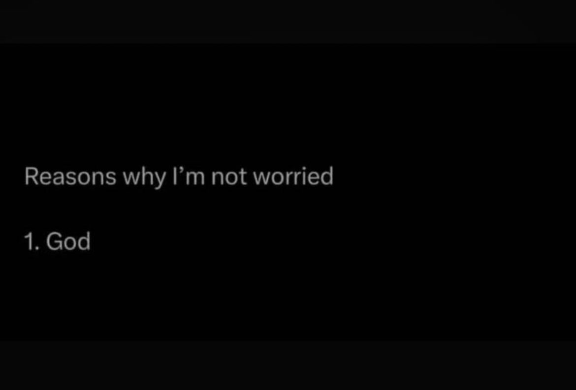 Web3Looper's tweet image. Walk with faith, not fear — what’s meant for you can’t be stopped when God has your back. ✨🔥
 #KeepGoing