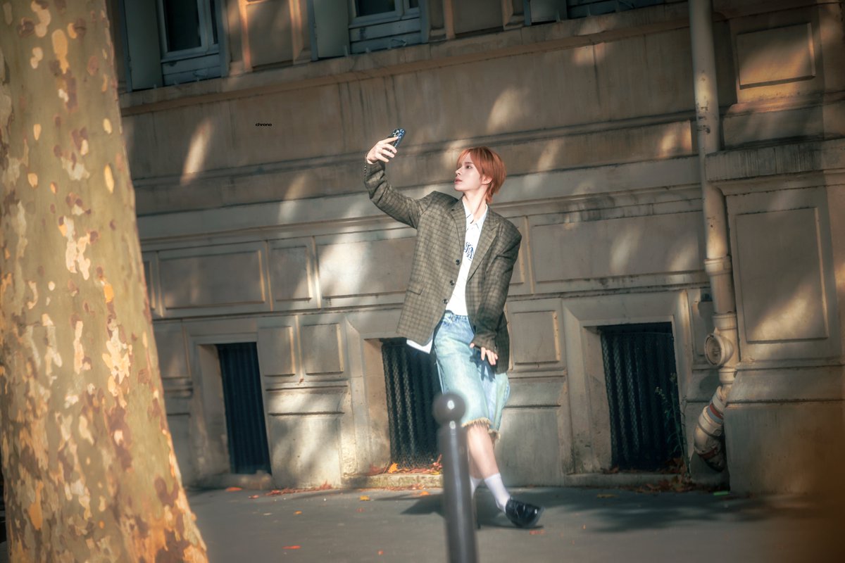 chrono_1002's tweet photo. 251004 🍂

#TWS #투어스 #247WithUs 
#KYUNGMIN #경민 
#TWSXCELINE #CELINESUMMER2026 https://t.co/0xRt3q6vYW