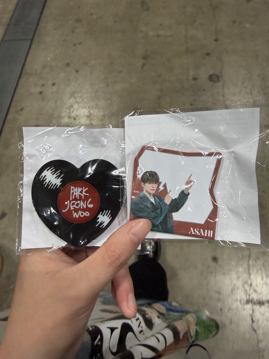 𝐑𝐞𝐚✩.*˚ tweet media