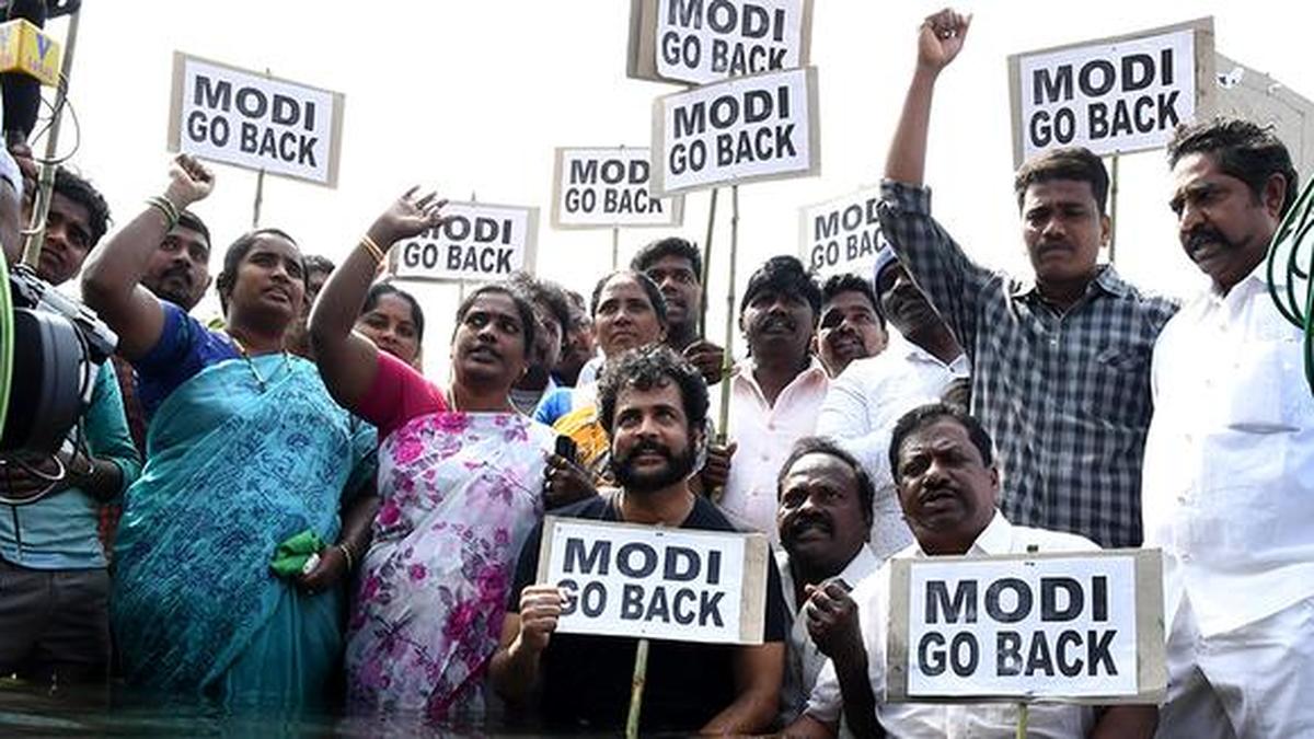 Pugal0405gmail4's tweet image. தமிழர் விரோதி மோடி.
#GoBackModi