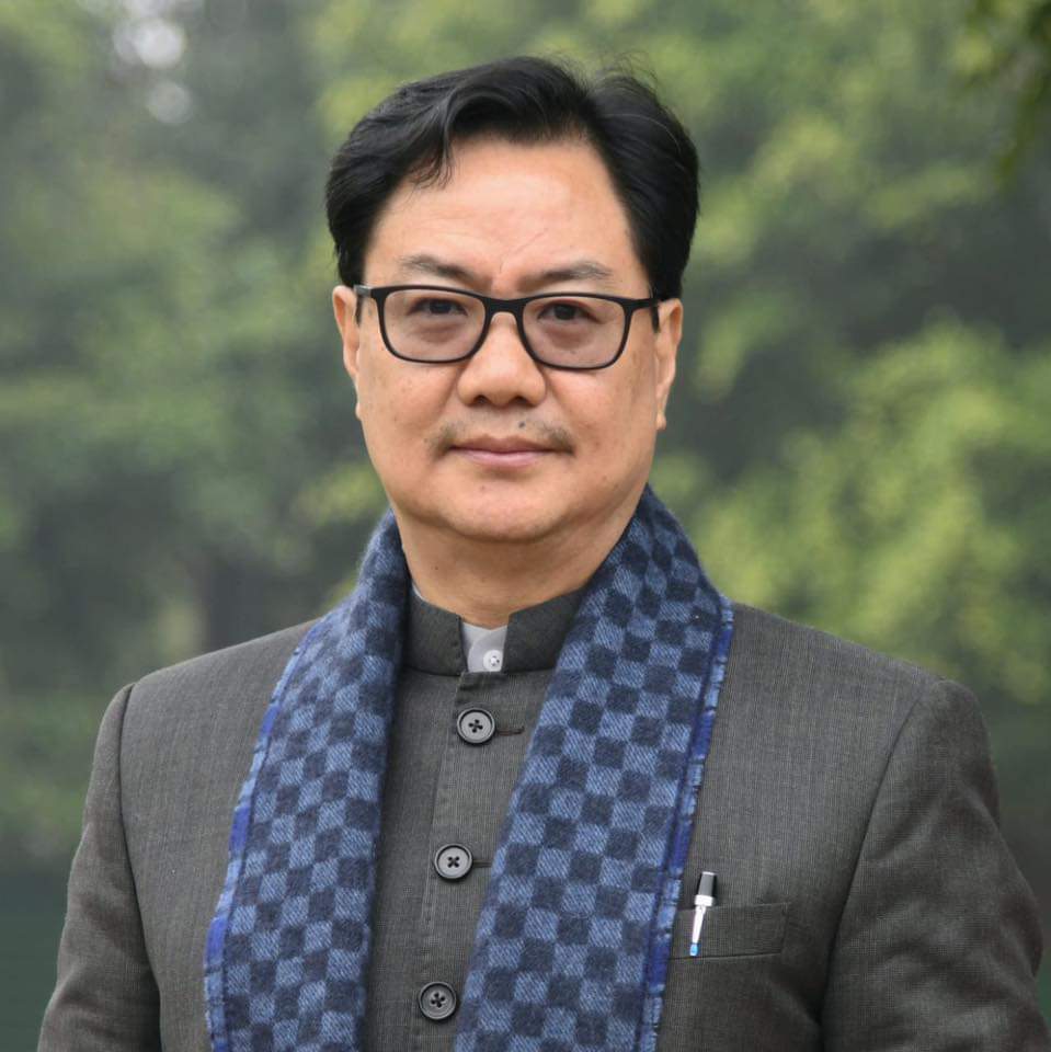 Shruti4Progress's tweet image. माननीय केंद्रीय मंत्री श्री @KirenRijiju जी को जन्मदिन की हार्दिक शुभकामनाएं।
भगवान से प्रार्थना है कि आपको उत्तम स्वास्थ्य, दीर्घ आयु और जीवन के हर क्षेत्र में नई ऊँचाइयाँ प्राप्त हों।
देश सेवा का आपका संकल्प यूं ही प्रेरणा देता रहे।