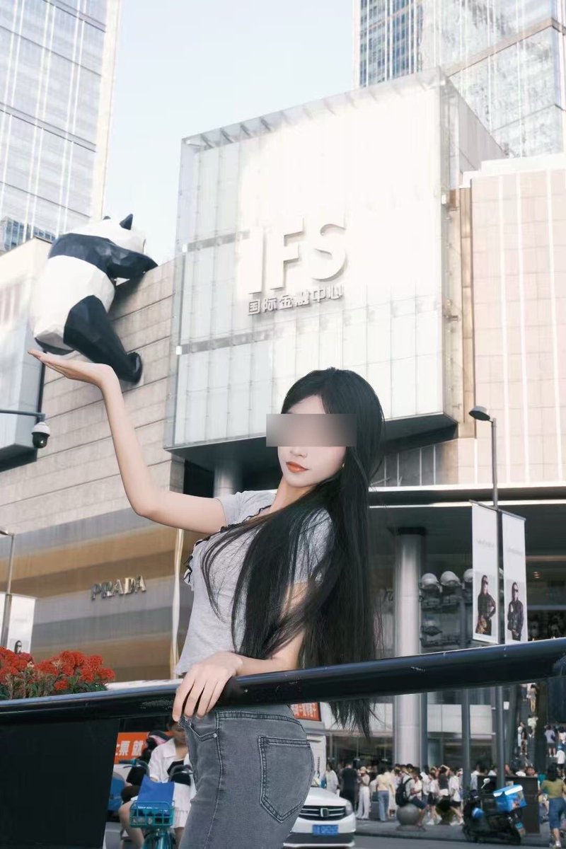 广东字母墙 tweet media