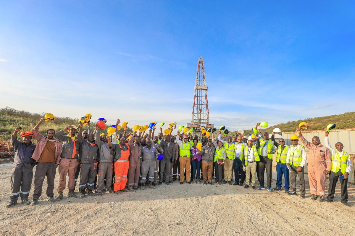 KenGenMDandCEO's tweet image. I choose to celebrate my #TeamJenGa men who have dedicated themselves to powering this country, and indeed the region, as we expand our footprint in other African countries in the quest for #GreenEnergy transition. Here is to every man!
#InternationalMensDay