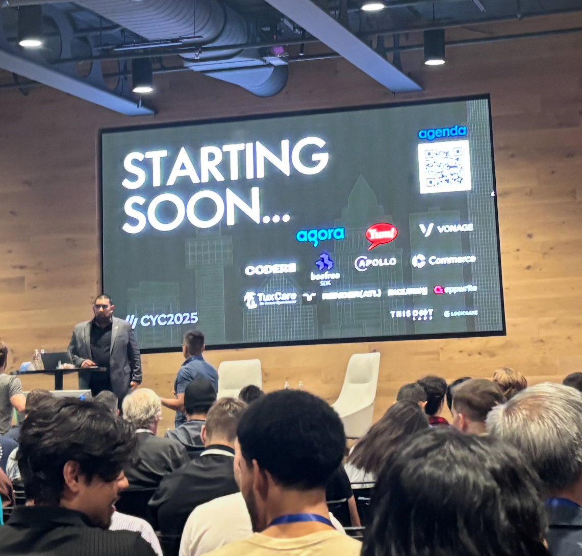 Davonne007's tweet image. On Day 50 of #100DaysOfCode I went to my first tech conference. ⚡️

@CommitYourCode, a conference that raised money for St. Jude, Operation Kindness, freeCodeCamp, and the community. ♥️

It was an experience I will never forget. 
Meeting legends, people I looked up to, online…