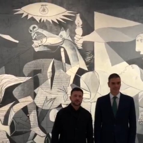 ETGafapasta's tweet photo. @FernandoHValls #PerroSánchez subvencionando a un #nazi #Zelensky por lo que sea...
#OtanNO #guerraNo #UcranianosGoHome #Rusofobia
👇🏿👇🏿👇🏿🤑🤑🤑👇🏿👇🏿👇🏿 https://t.co/iOBBd3XRxi