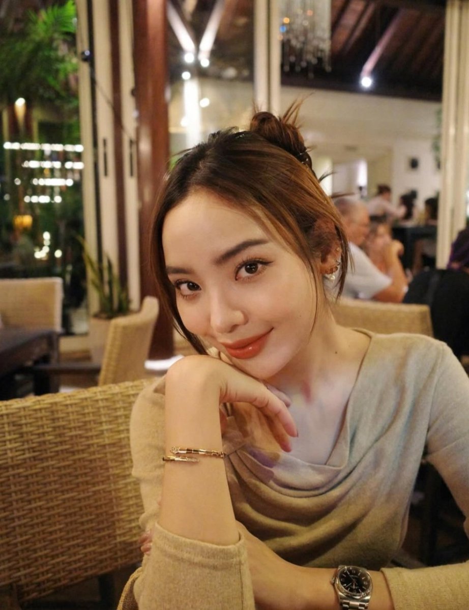 t_kan75550's tweet image. ขอให้เป็นวันที่ดีนะพี่คนสวยยย❤️❤️

SHINE ON PATCHAPLOY 19
#พัดชาพลอย #Patchaploy ♡
@patcha911