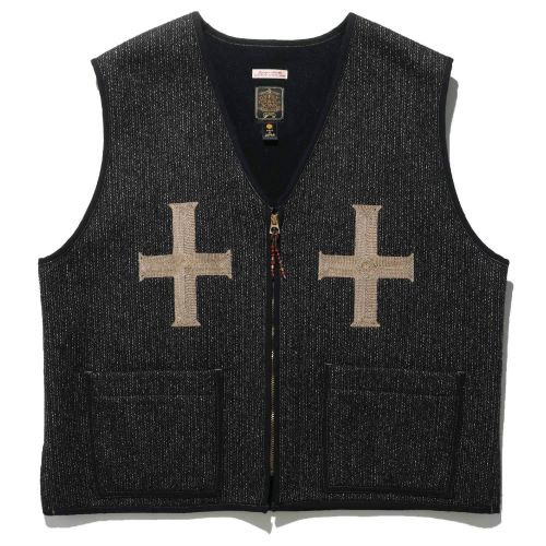 CHARCOAL_GREEN's tweet image. 人気のベストも残りわずか。
デザインはチマヨ地方の伝統的なスタイル
胸にはウールのチェーン刺繍でクロスをあしらいました。

#GYPSY&amp;amp;SONS
#ジプシーアンドサンズ
#ビーチクロス

charcoalgreen.com/shopdetail/000…