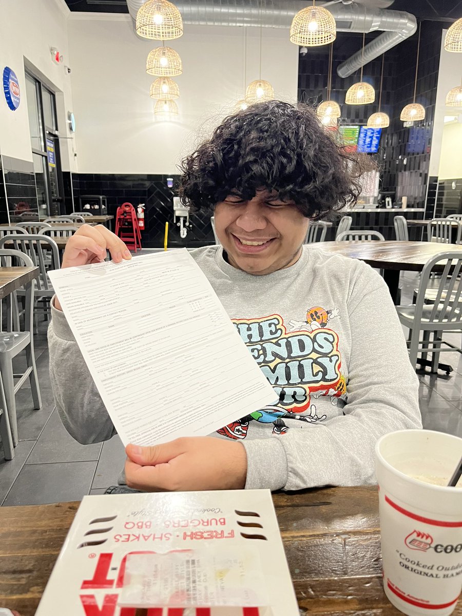 actual top 5 post brackets holy shit

WE SAVED THIS BROKE MEXICANS LIFE‼️