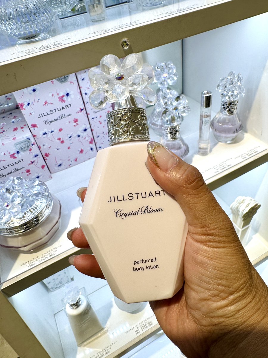 【Let’s SO-GO!!】

きょうミッチョイスしたのは―――
✨💄「ビューティーコレクション」💄✨

そごう千葉店１階 化粧品売場からお届け‼️
化粧品売場の水野さんに伺いました🙌

（sogo-seibu.jp/chiba/topics/2…）

✉it4@bayfm.co.jp
#bayfm_it #bayfm