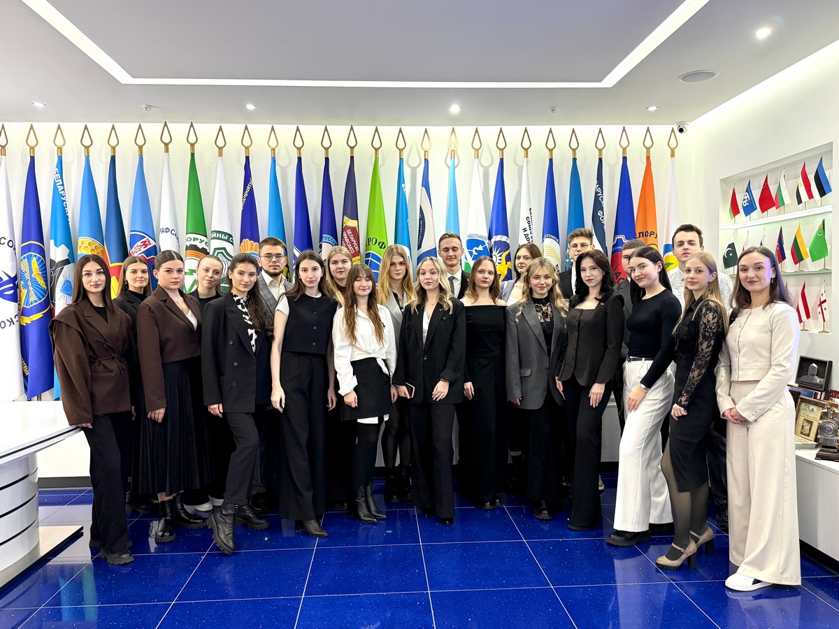 yo_vstu's tweet image. ВГТУ ГОРДИТСЯ – Федерация профсоюзов Беларуси присудила стипендию лучшего молодого профсоюзного активиста студенту ВГТУ Владиславу Мельнику
 18 ноября 2025 года, в Минске состоялась торжественная церемония награждения.
vstu.by/news/3409-vgtu…