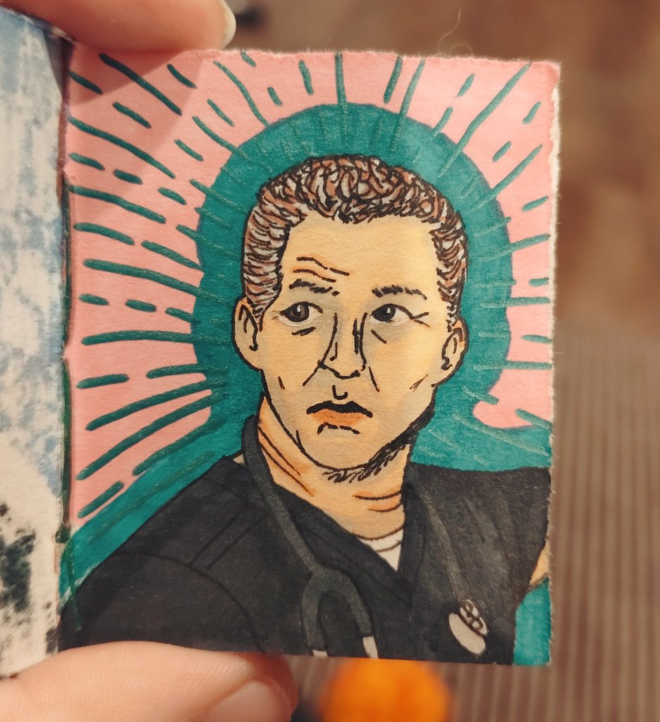 frogmanvibes's tweet image. So I&apos;ve started filling out this teeny tiny sketchbook with teeny tiny pittlings. My emotional support middle-aged men. #thepitt #jackabbot #michaelrobinavitch #noahwyle #shawnhatosy #peoplesprincessshawnhatosy