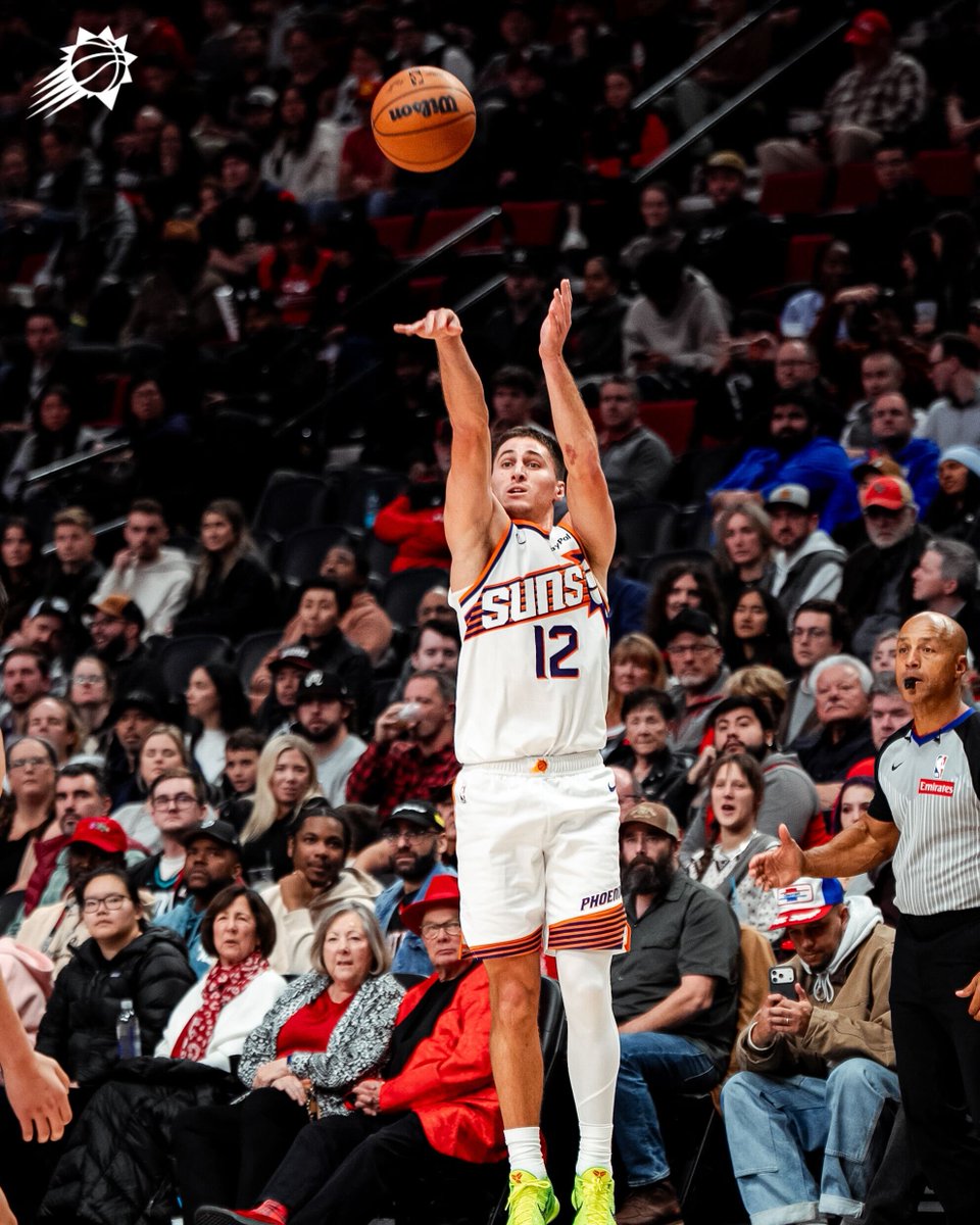 Collin notched a season-high tonight with 19 PTS off the bench! 