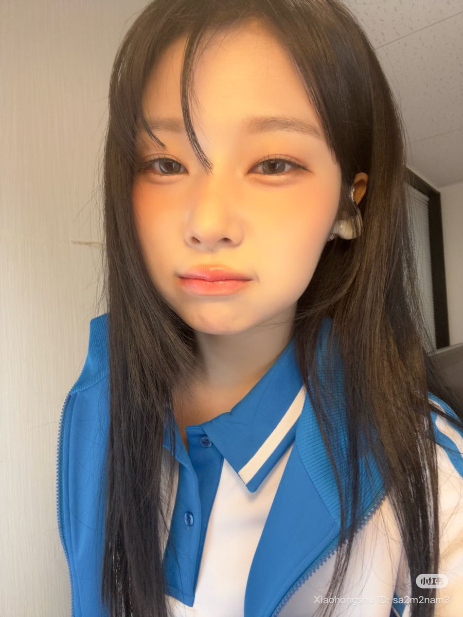 karwinfan's tweet photo. i think i found jiminjeongs biological daughter https://t.co/WqFjPo5GvQ