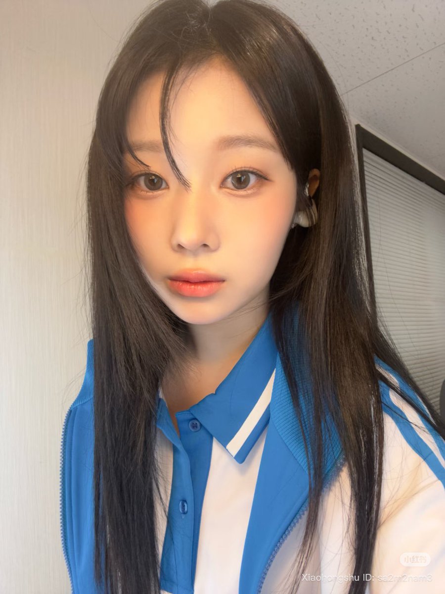 karwinfan's tweet photo. i think i found jiminjeongs biological daughter https://t.co/WqFjPo5GvQ