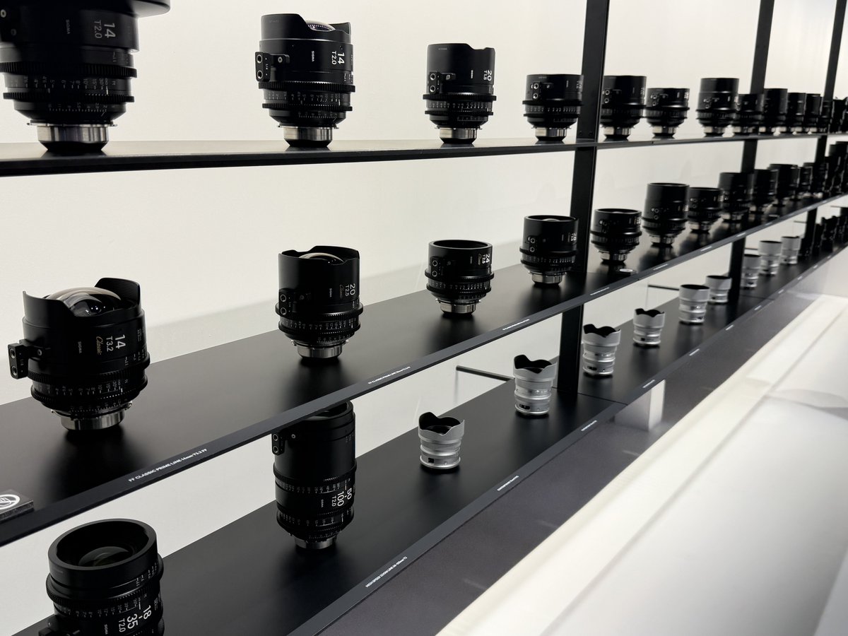 InterBEEのシグマのレンズの展示はもっとトガってた