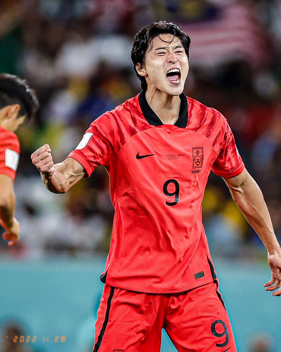 theKFA's tweet image. 𝐂𝐇𝐎 𝐆𝐮𝐞𝐬𝐮𝐧𝐠✨ 
🇰🇷v🇬🇭가나전 2022.11.28 ➡️ 2025.11.18

#대한민국 #축구국가대표팀 #친선경기