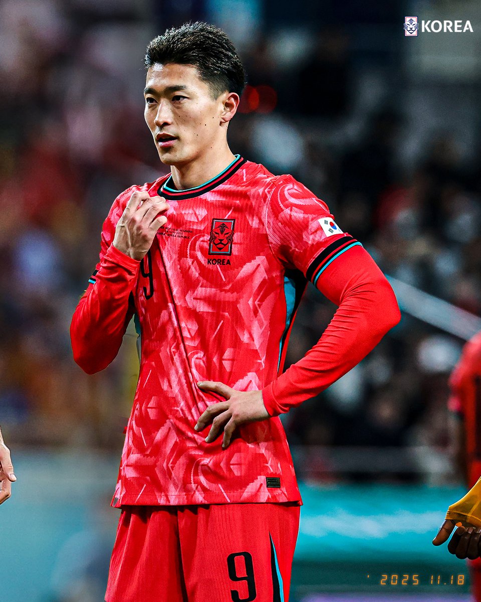 theKFA's tweet image. 𝐂𝐇𝐎 𝐆𝐮𝐞𝐬𝐮𝐧𝐠✨ 
🇰🇷v🇬🇭가나전 2022.11.28 ➡️ 2025.11.18

#대한민국 #축구국가대표팀 #친선경기