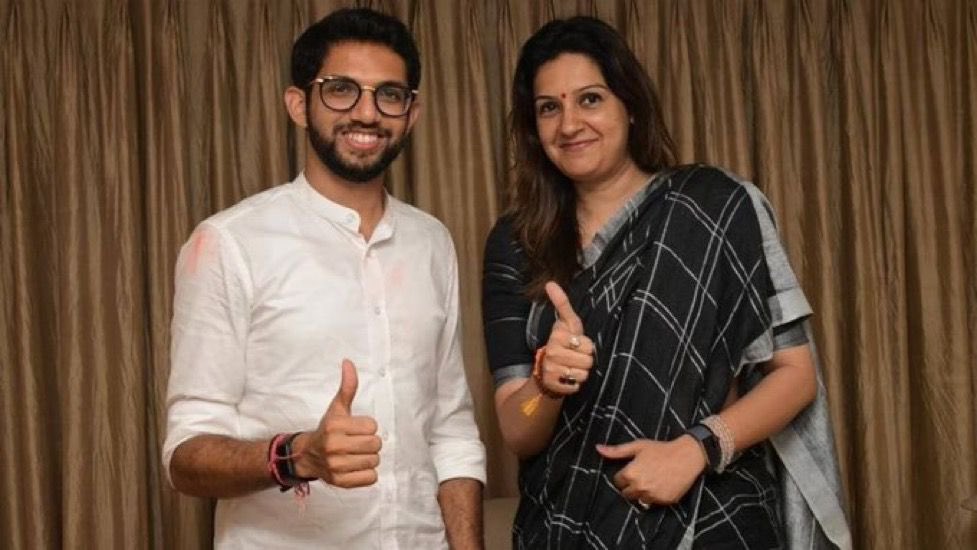 AUThackeray's tweet photo. शिवसेना उपनेता, खासदार प्रियंका चतुर्वेदी जी ह्यांना वाढदिवसाच्या मनःपूर्वक शुभेच्छा!

@priyankac19 https://t.co/WJTxS3guZS
