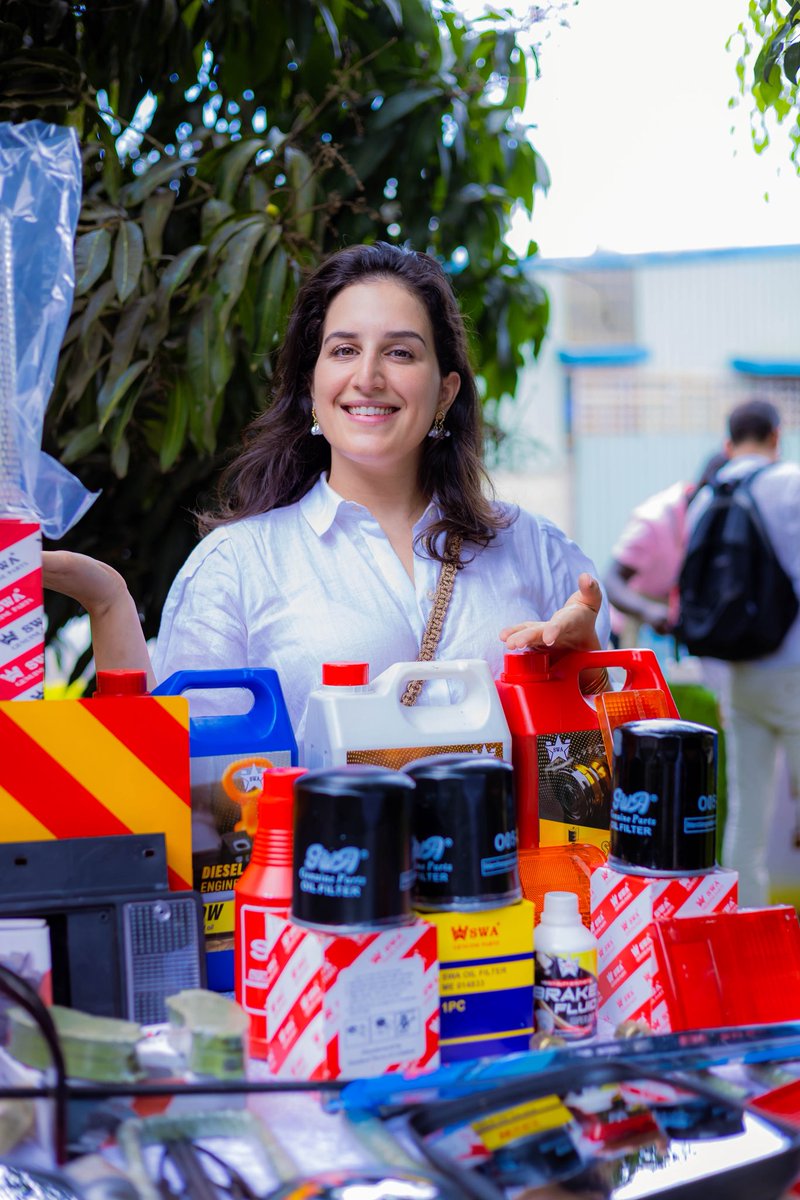 StandardWave_ug's tweet image. Is your car due for a service? 
Don't compromise on quality. We has the essential parts you need to extend your engine's life.
🔹 Filters: Air, Oil, &amp;amp; Fuel
🔹 Brakes: Durable Pads for safe stops
🔹 Lubricants: For peak performance
Reliable parts. Unbeatable prices.