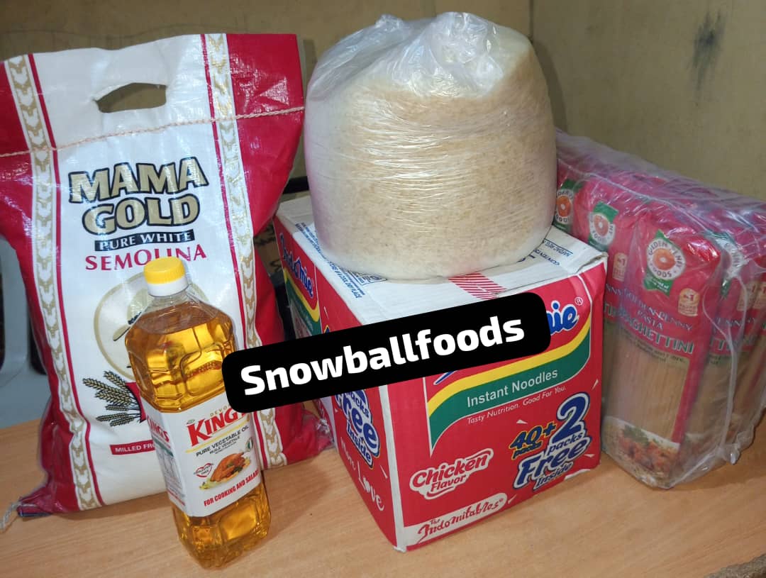 snowballfoods's tweet image. We active, online and ready to take your orders, we are just a dm away from you, we curate beautiful, affordable and quality Foodstuffs package that suit your pocket and preferences 
Frame 1  29500
Frame 2 36000
Frame 3 69700
Frame 4 49000
These packages are suitable for gift…