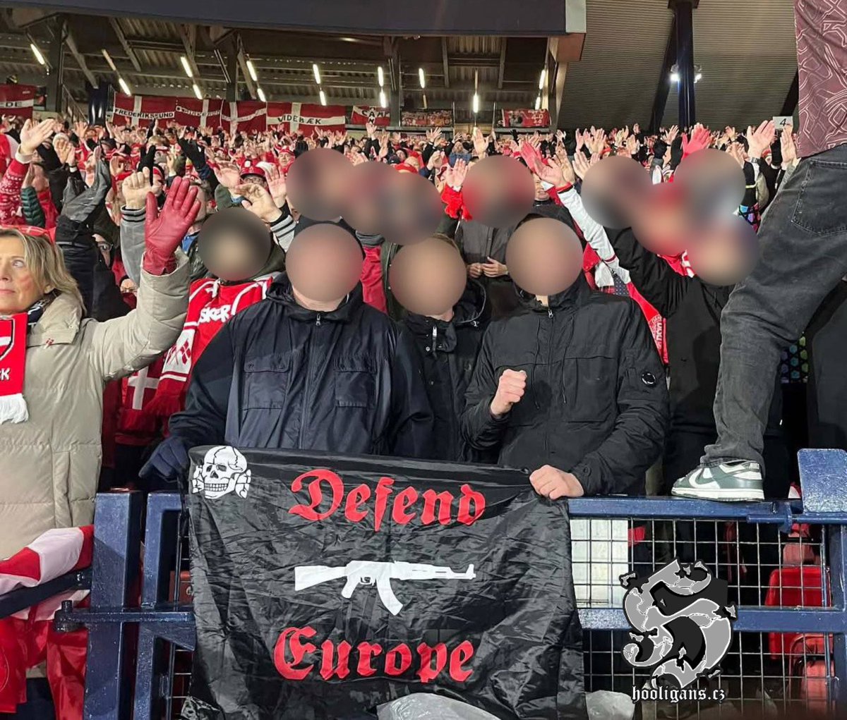 hooliganscz1999's tweet image. 18.11.2025, Scotland🏴󠁧󠁢󠁳󠁣󠁴󠁿 - Denmark🇩🇰, Danish lads in Scotland, click for more here: hooligans.cz/2025/11/19/sco…

All in one place. Tap to download.
🔗 hooligans.cz/app