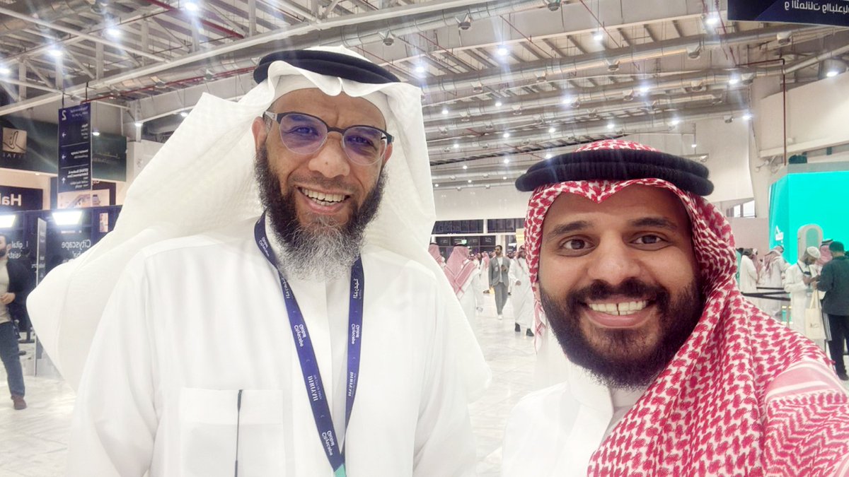 شخصيات سعدت بلقائهم والحديث معهم 🙏
بـ #سيتي_سكيب_العالمي 2025

الأستاذ عبدالله الشريف <a href="/alsharef_ab/">عبدالله الشريف</a>