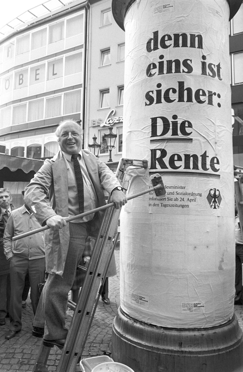 Dass Blüm 1986 schon Wahlkampf mit "Die Rente ist sicher!" gemacht hat, zeigt vor allem, dass alle Probleme schon bekannt und aktiv ignoriert wurden.