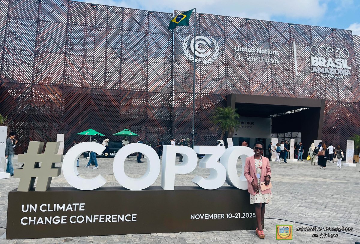 UEAOfficielle's tweet image. Fière représentation 🇨🇩 à la #COP30 🌍
👏 Félicitations à #Hélène Omoy Kombe, éco-innovatrice du #Fablab Ecodechets – #UEA, sélectionnée par l’@IFDD_OIF pour représenter la #RDC à #Belém (#Brésil).
#UEA #IFDD #COP30 #InnovationVerte #RDC #OIF #Helenah