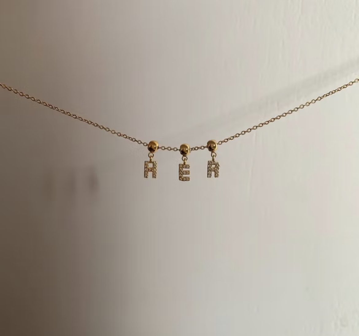 kumakumasale's tweet photo. สร้อยตัวอักษร T ของแบรนด์ Her objective ใส่น้อย สภาพดีมาก สวย แพงสุดด ปล่อ�� 280 ส่งฟรีค่า ❤️ (from 340)
#ส่งต่อ #ส่งต่อเครื่องประดับ #ส่งต่อเสื้อผ้า #herobjective #valichain #nicetrystudio #bemet #yvis https://t.co/qwRTa1NpdX