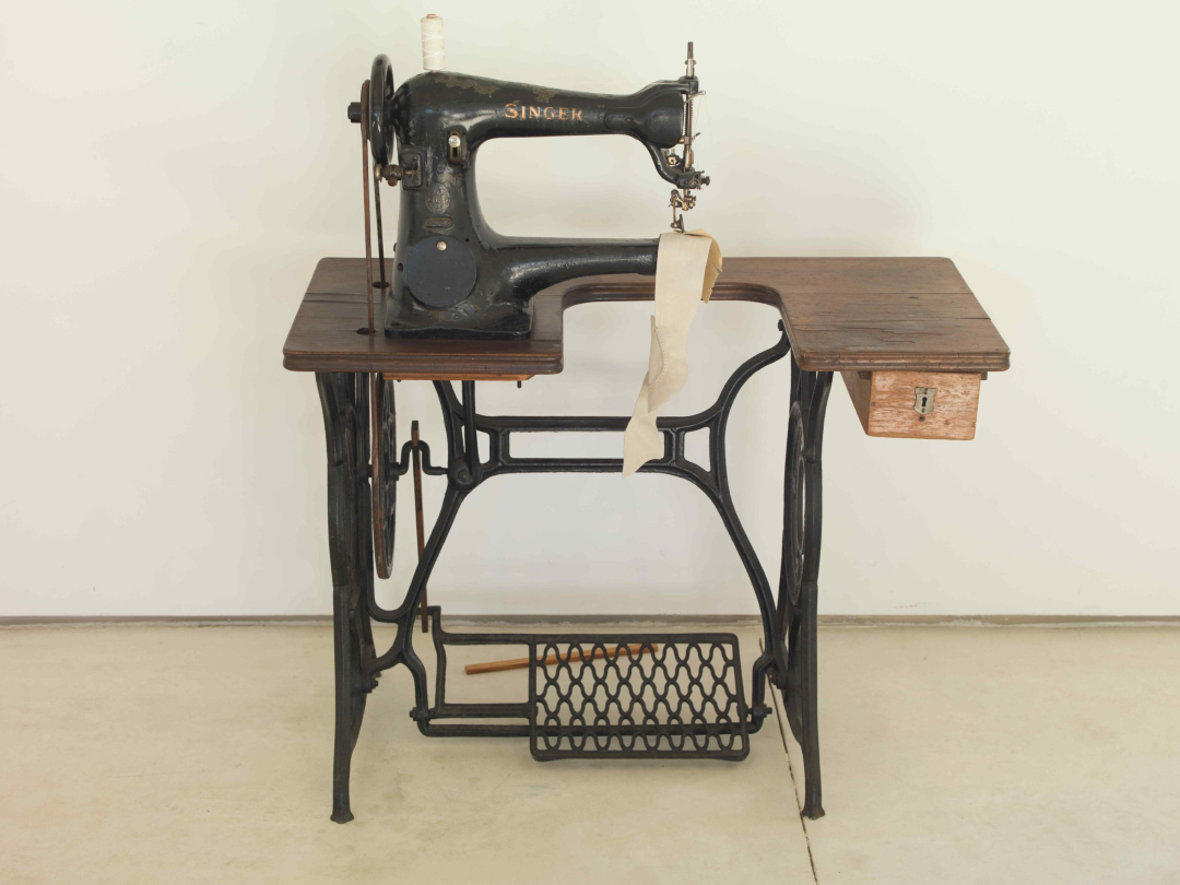 🔍 "Maquinària amb nom de dona. Estudi i documentació en perspectiva de gènere del fons industrial del Museu del Calçat i de la Pell" de Sandra A. Rebassa, Esperança Rosselló i Catalina Ginard. Jornades d'Estudis Locals d'Inca, 2017. ➡️ f.mtr.cool/fikwwwftuo