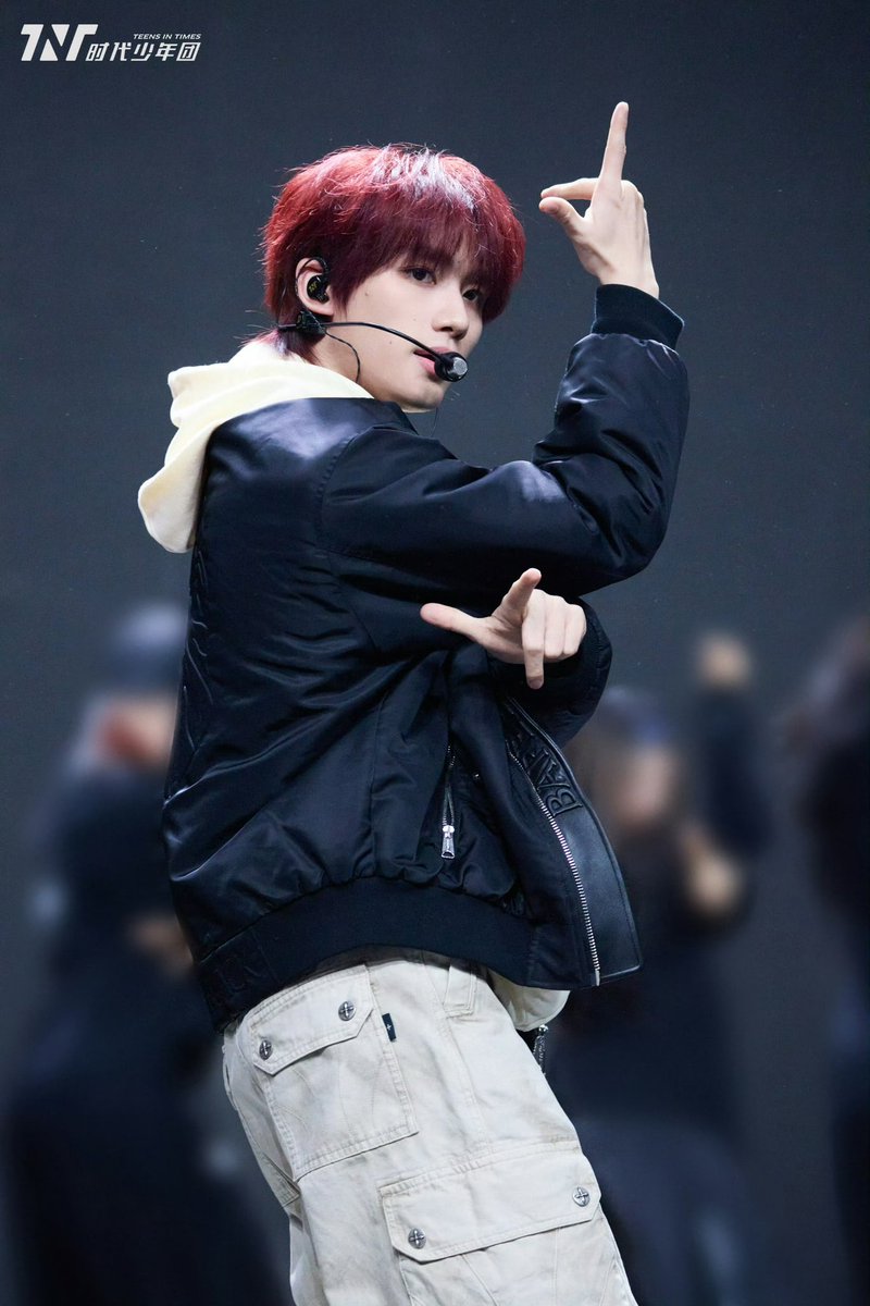 dingd0224's tweet photo. 헉.. ㅁㅊ 빨머 청신이���♡ https://t.co/c2xnHUnDhF