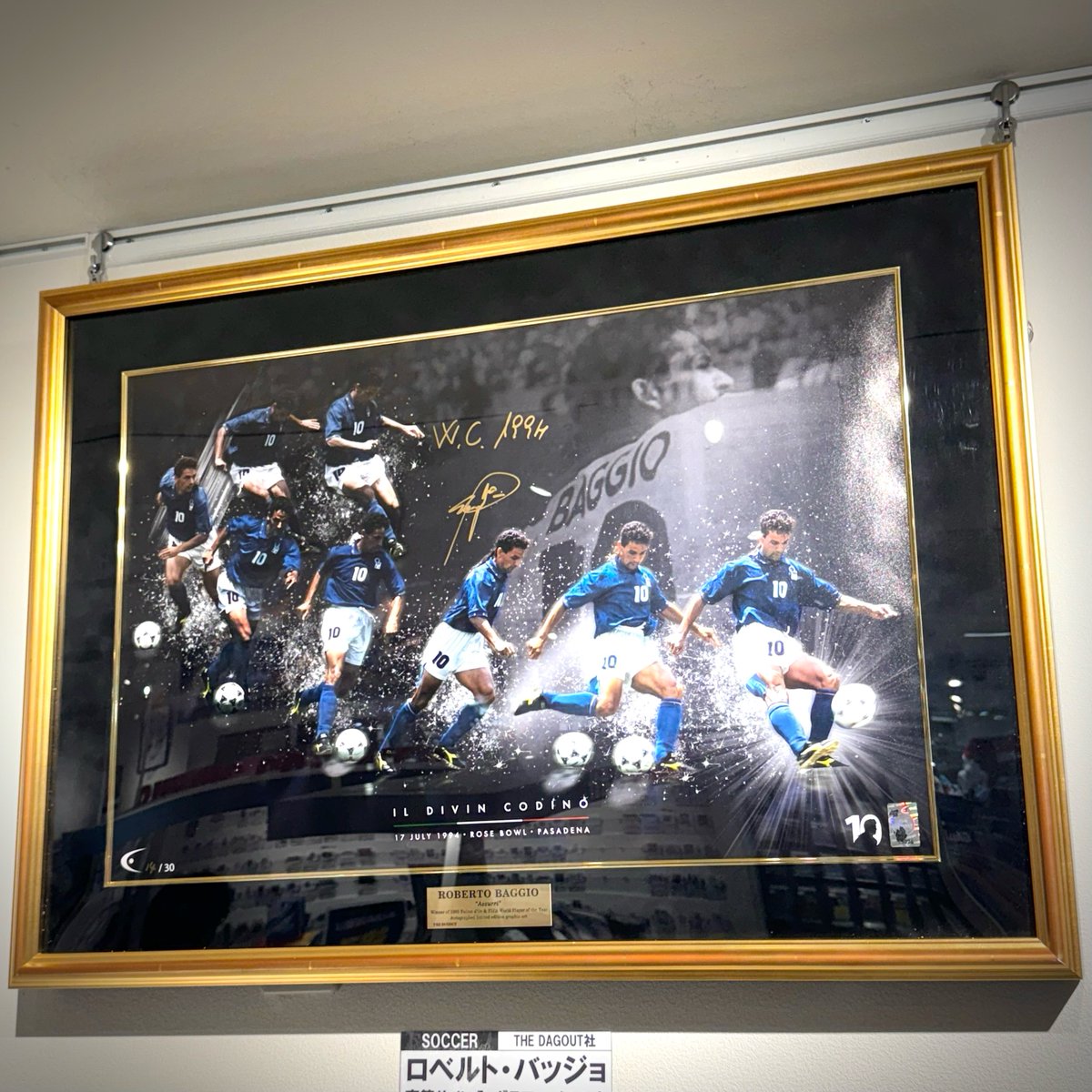 LCG証明書付！ 直筆サイン ロベルト・バッジョ ポスター サッカー 約A3 2025年最新】ロベルト・バッジョ サインの人気アイテム - メルカリ