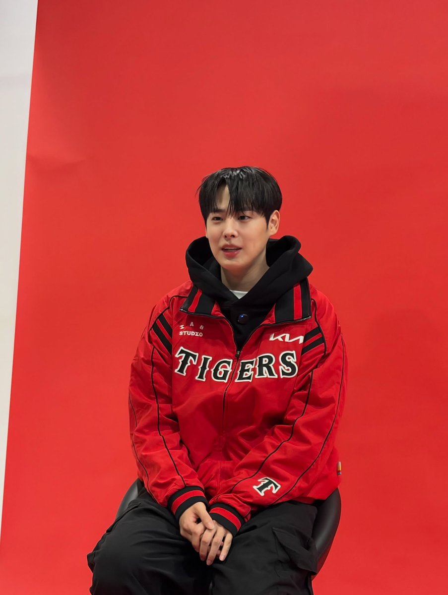 콩도리 tweet media