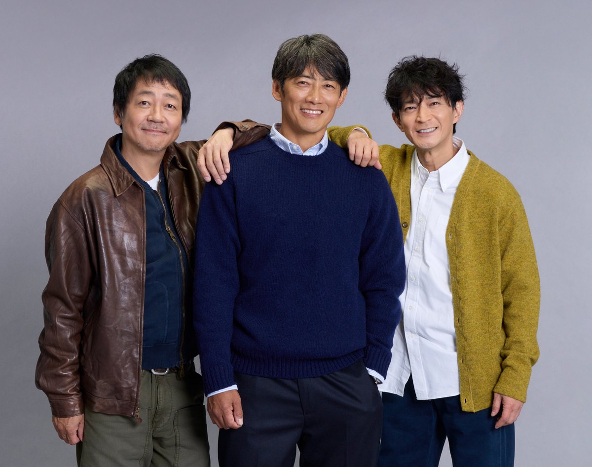 反町隆史＆大森南朋＆津田健次郎
フジ水10ドラマで《トリプル主演》❗️

『ラムネモンキー』来年1月スタート
脚本は古沢良太氏

“こんなはずじゃなかった”
大人たちの再会と再生を描いた
「1988青春回収ヒューマンコメディ」

💬3人のインタビュー
oricon.co.jp/news/2419605/f…

#ラムネモンキー