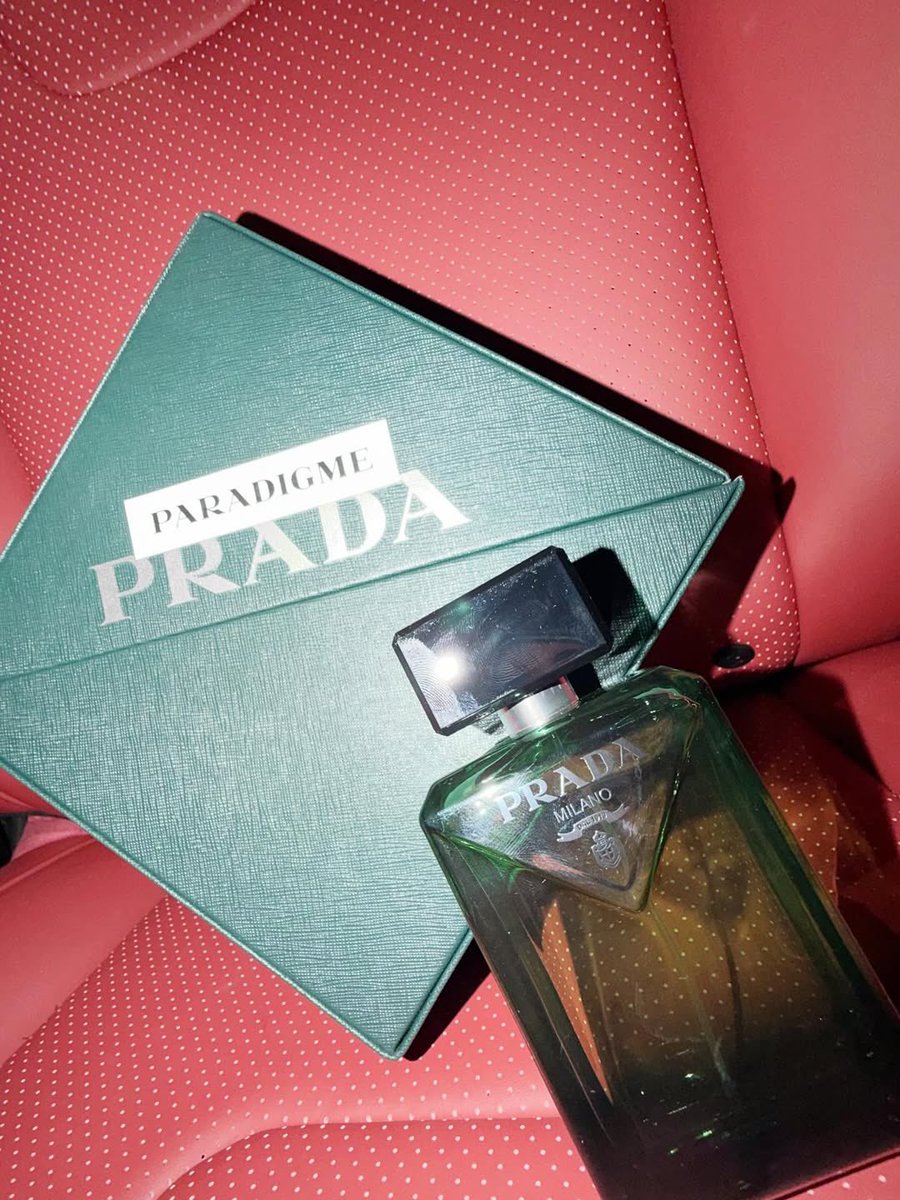 IG : saintsup 

WHAT IF THERE'S ANOTHER WAY with @.pradabeauty 

Please 🙏
❤️ Like 💬 Comment 
🔄  Repost 🔘 Share 💾 Save
🔗 : instagram.com/p/DRO9UHMkzAo/…

#Saint_sup #MingEr #Pradaparadigme
#PradaBeauty
#PradaFragrances