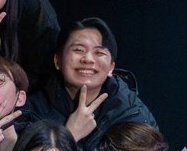 1o_p2t_p_'s tweet image. 행복 100%